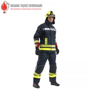 لباس عملیاتی آتش نشانی